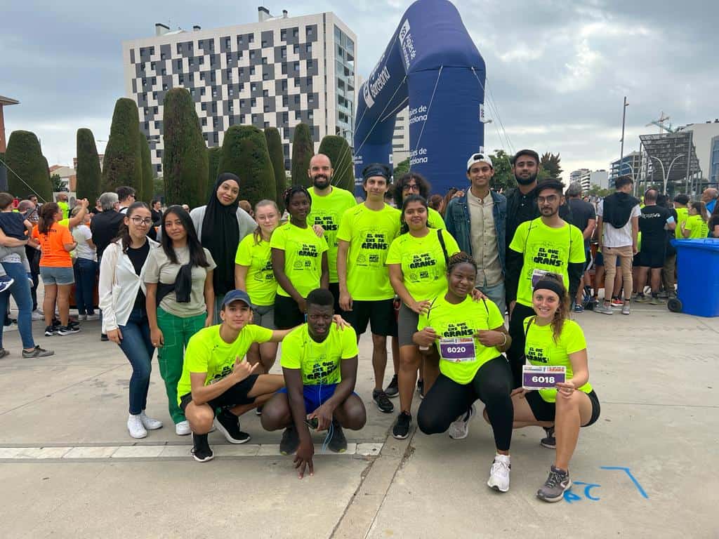 Els nois i noies del Casal Jove la Betsaida participen a la cursa Màgic BDN Running